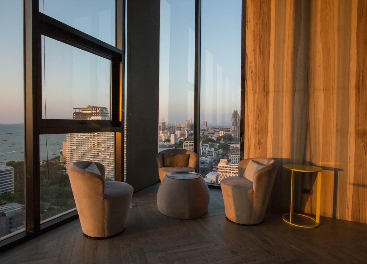 The Base Central Pattaya By Pattaya Holiday Esterno foto
