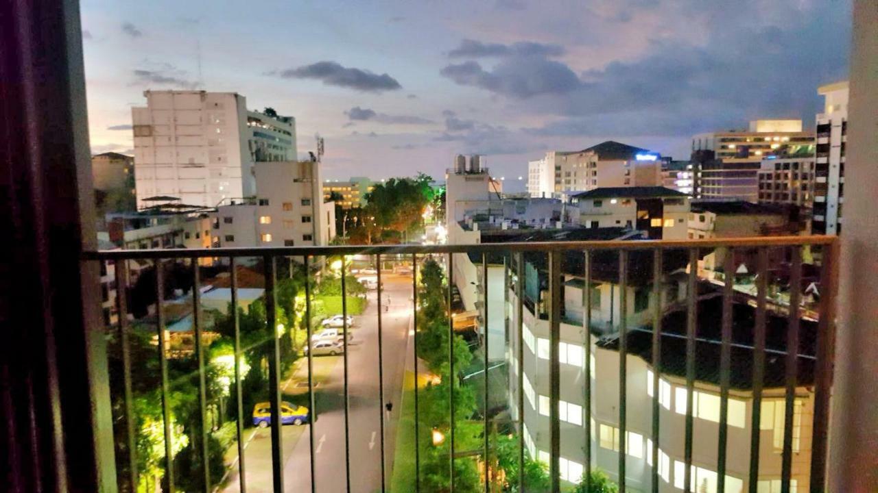 The Base Central Pattaya By Pattaya Holiday Esterno foto