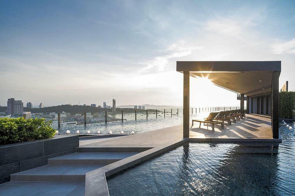 The Base Central Pattaya By Pattaya Holiday Esterno foto